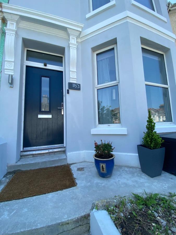 The Walnut Suite Lovely One Bedroom Flat In Stoke. Πλίμουθ Εξωτερικό φωτογραφία